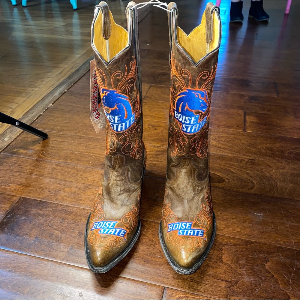 NCAA | Bosie State University | Gameday Boots